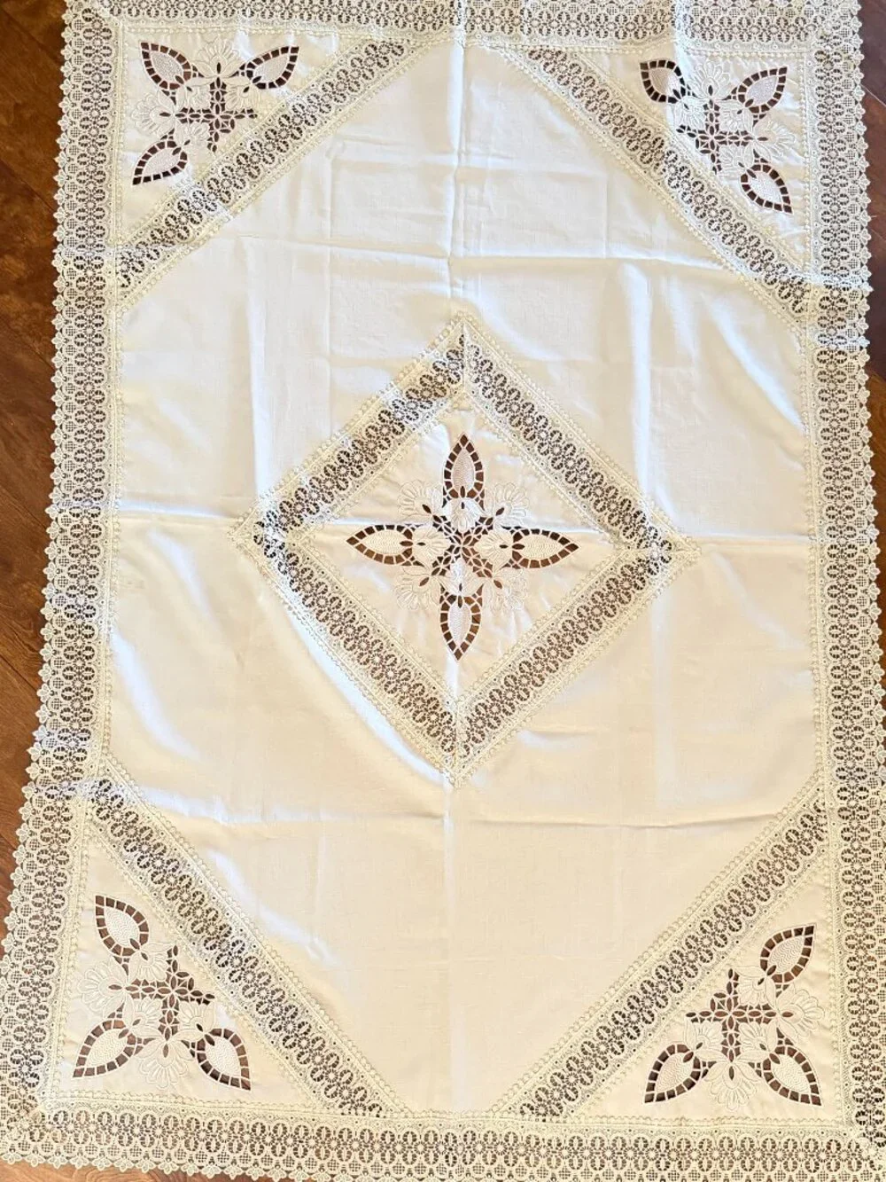 NEW Linen Tablecloth from Greece Lace Embroidery Cut Out Handwork